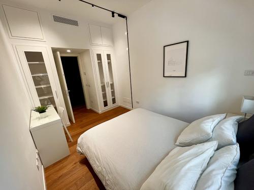 villaadahomecamera2cb
