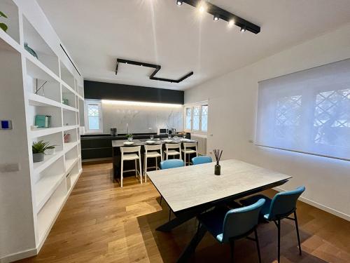 villaadahomeliving2b